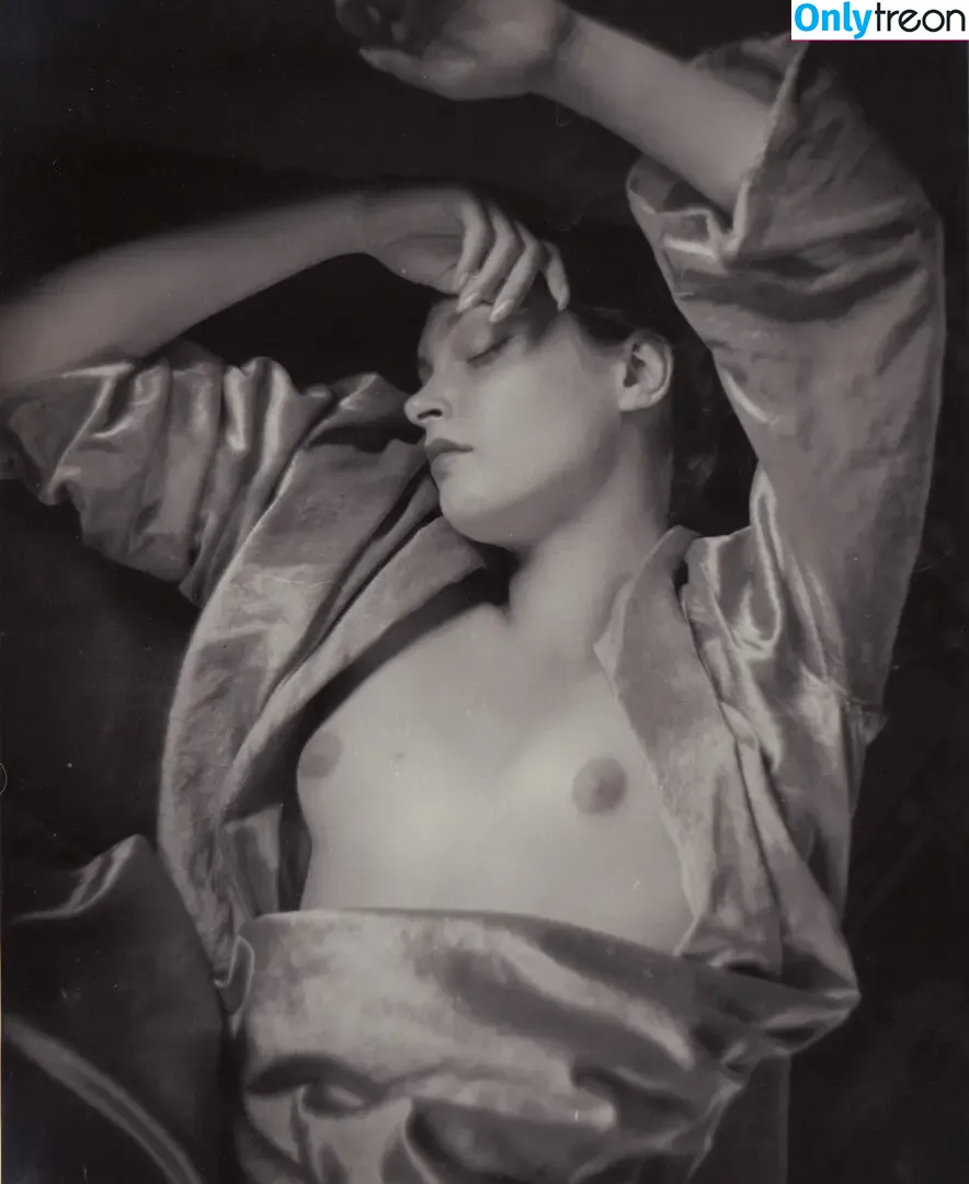 Vintage Starlets nude photo #2429 (Vintage Starlets)
