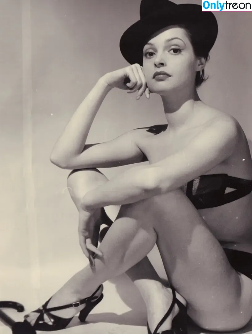 Vintage Starlets nude photo #2432 (Vintage Starlets)