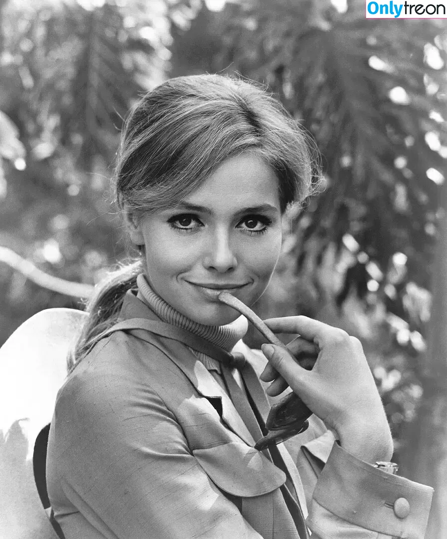 Vintage Starlets nude photo #2893 (Vintage Starlets)