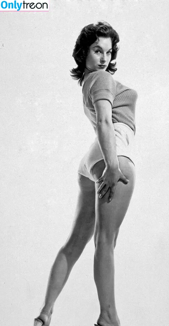 Vintage Starlets nude photo #3041 (Vintage Starlets)
