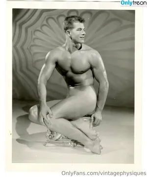 nude photo #0007