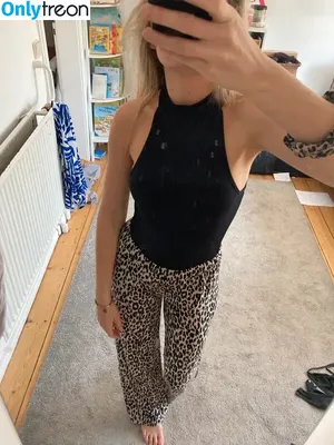 nude photo #7192