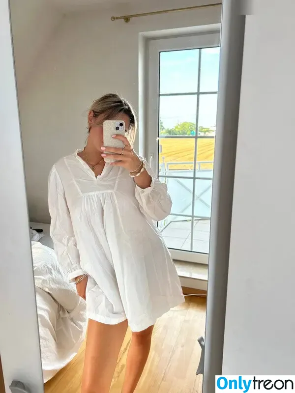 Vinted/eBay nude photo #7144 (Vinted/eBay)