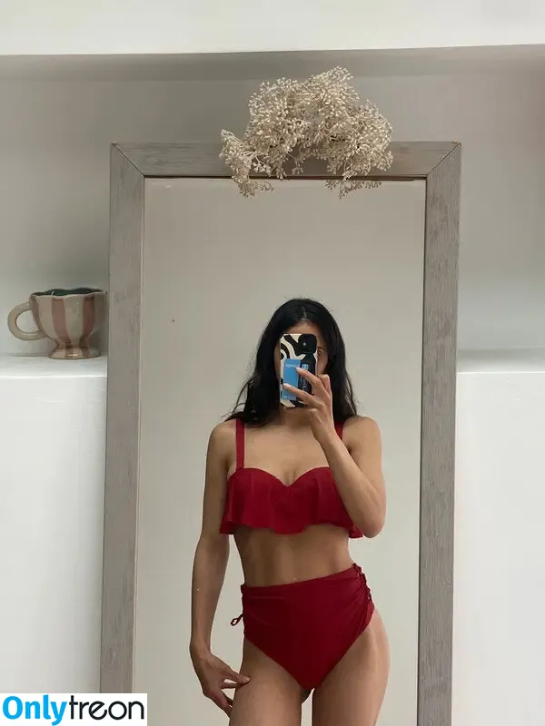 Vinted/eBay nude photo #7161 (Vinted/eBay)