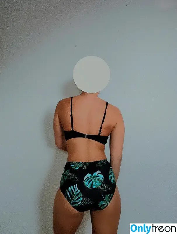 Vinted/eBay nude photo #7179 (Vinted/eBay)
