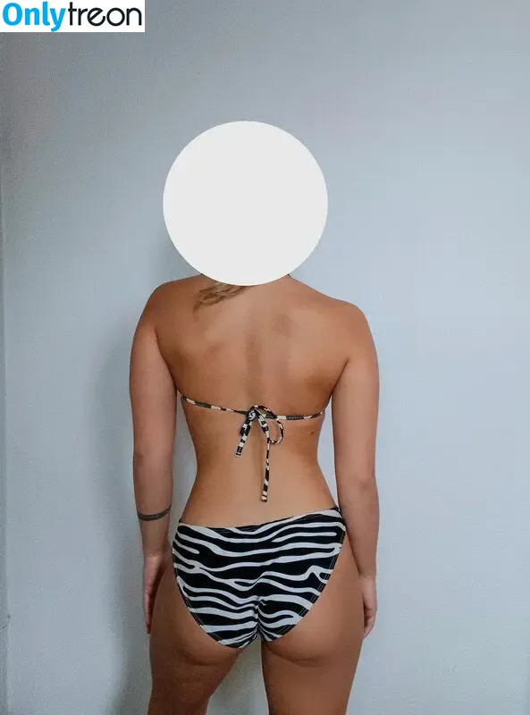 Vinted/eBay nude photo #7182 (Vinted/eBay)