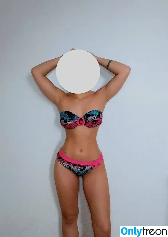 Vinted/eBay nude photo #7186 (Vinted/eBay)