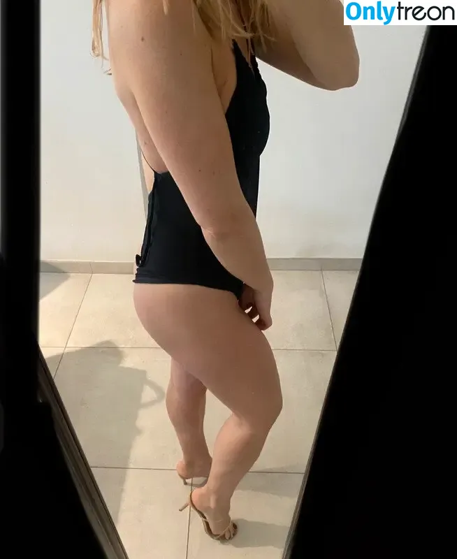 Vinted/eBay nude photo #7287 (Vinted/eBay)