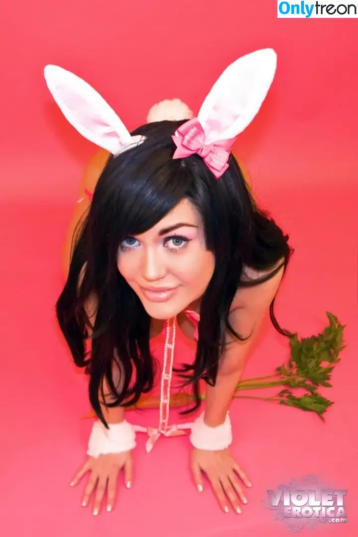 Violet Doll nude photo #0885 (monochromaticdoll / violetdoll / violetxxxdoll)