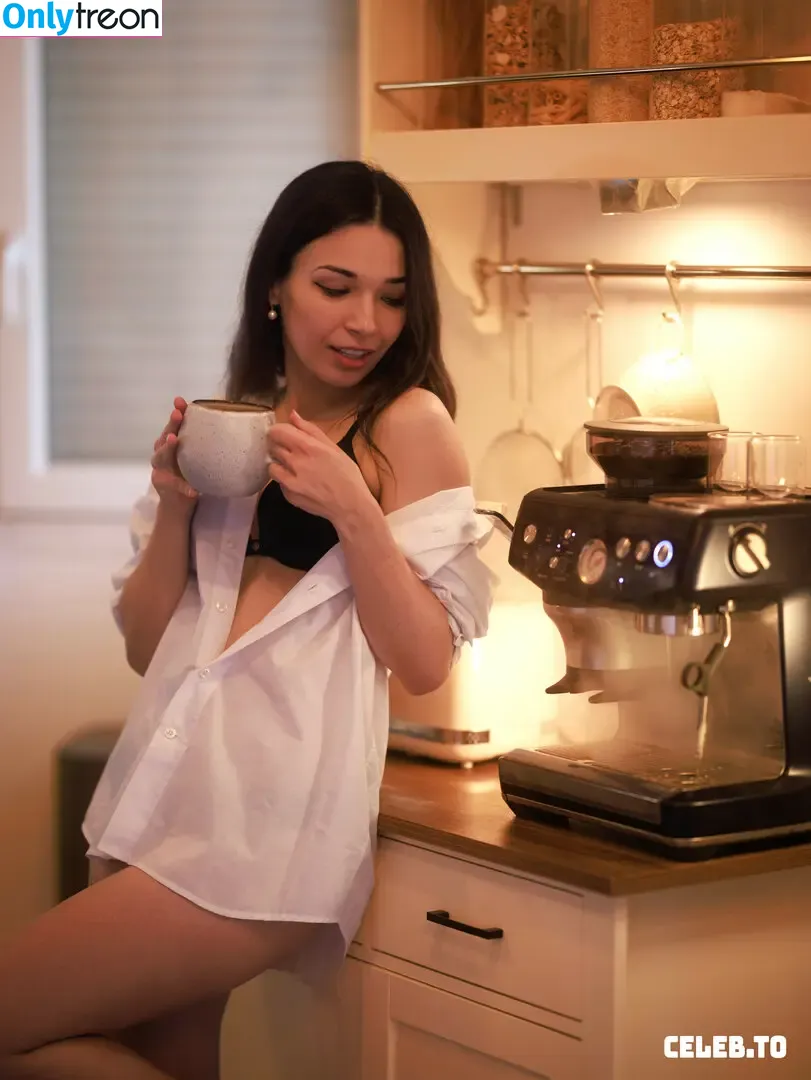 Violeta Kei nude photo #0002 (velma_kei)