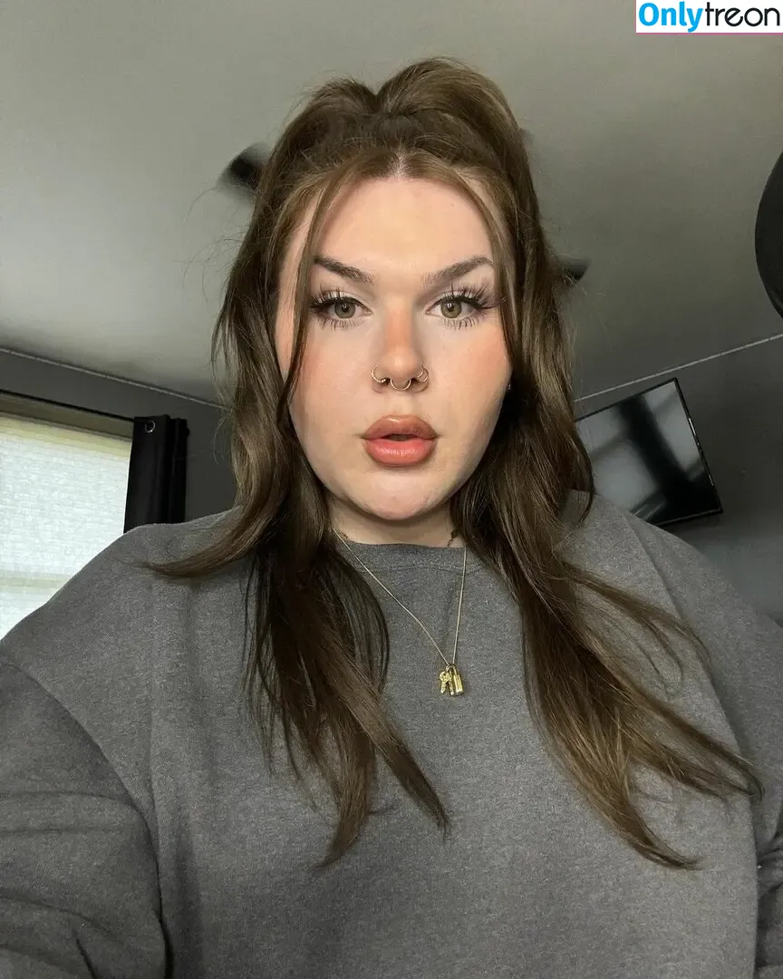 vipnattiethebaddie nude photo #0004 (tsnattiethebaddie)