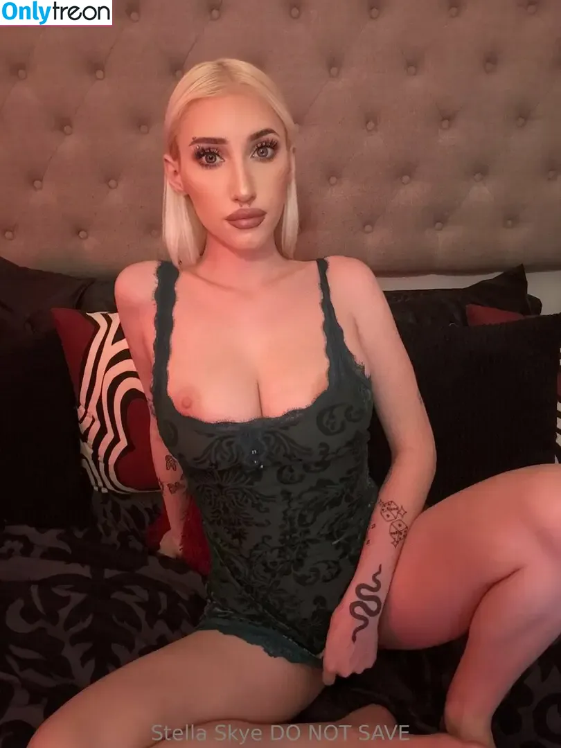 vipstellaskye nude photo #0248 (itsstellaskye)