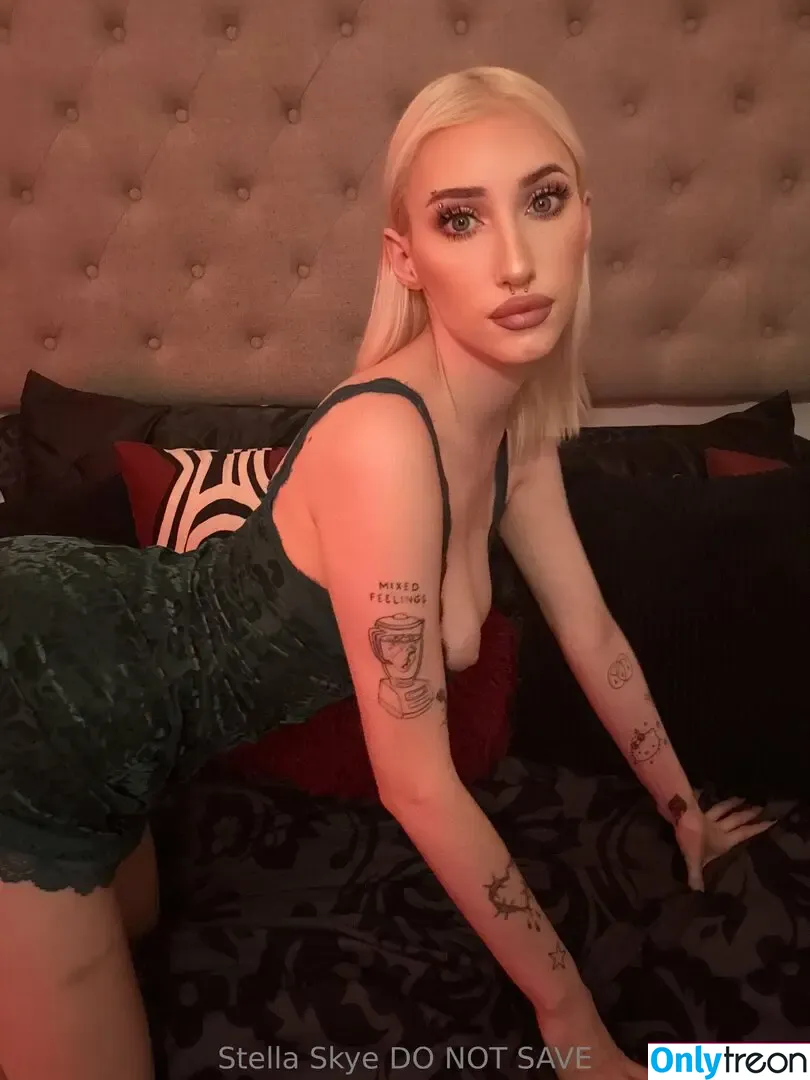 vipstellaskye nude photo #0250 (itsstellaskye)