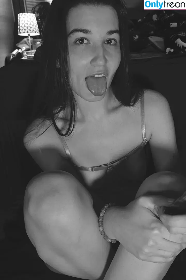 virtuousgirlfree nude photo #0025 (virtuousbrina)