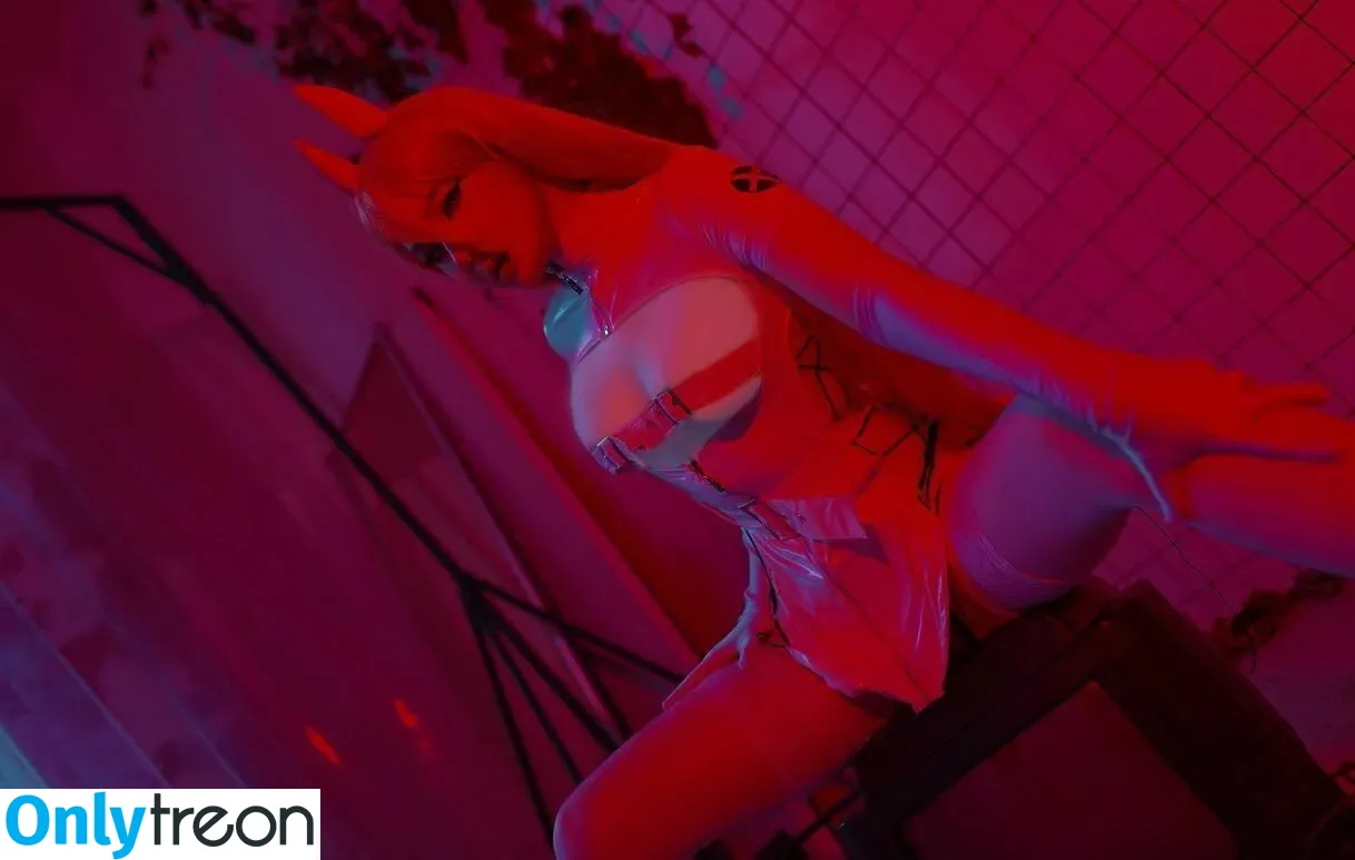 visagefox nude photo #0100 (visagefox)