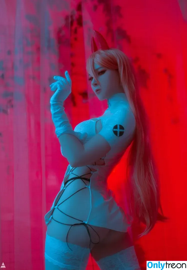 visagefox nude photo #0101 (visagefox)