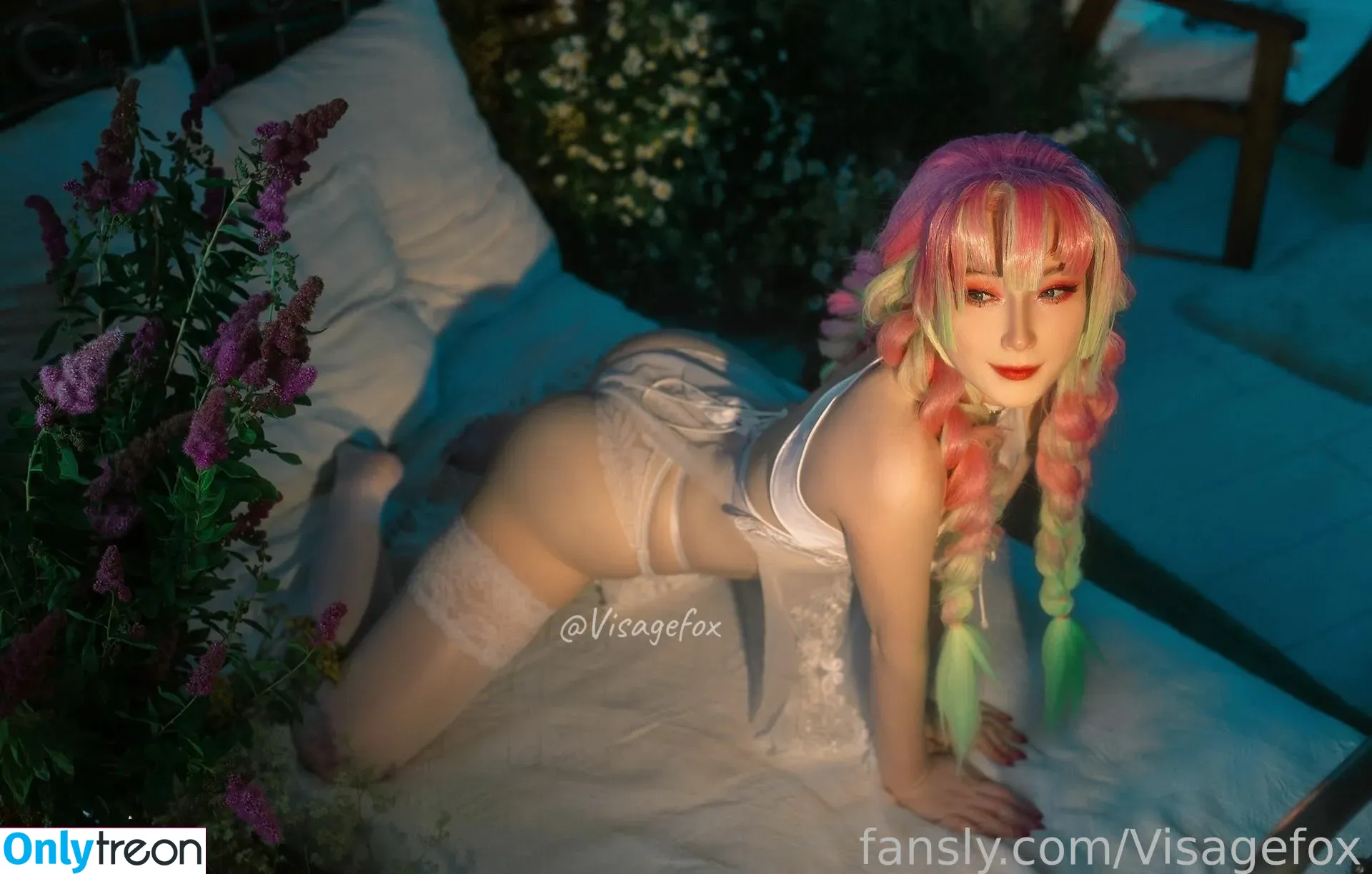 visagefox nude photo #0389 (visagefox)