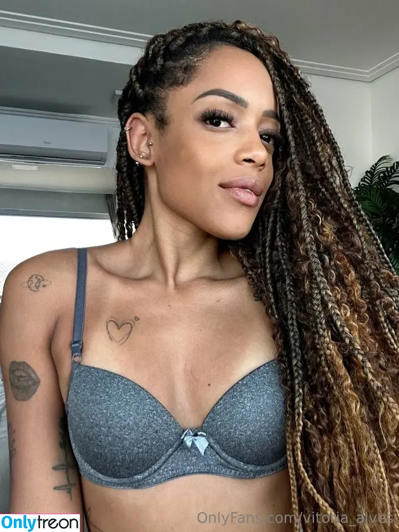 vitoria_alves nude photo #0152 (vitoriaalves02__)