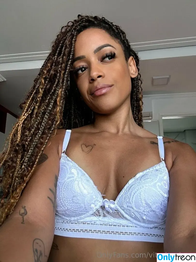 vitoria_alves nude photo #0175 (vitoriaalves02__)