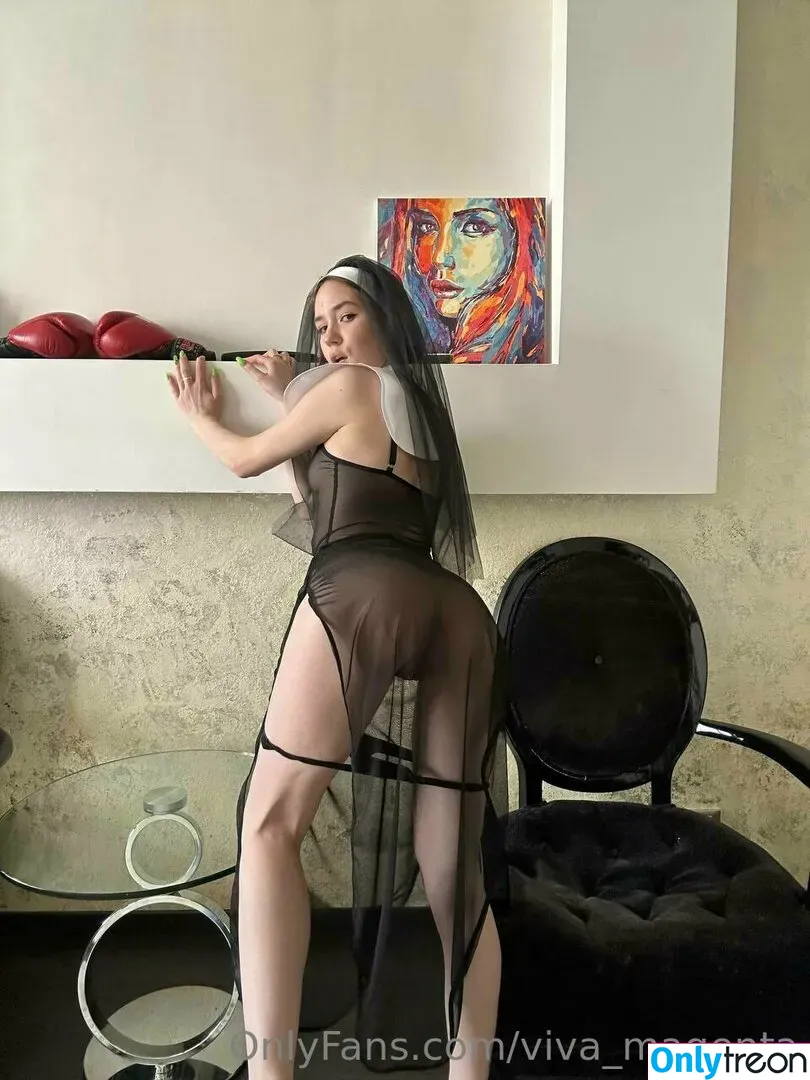 viva_magenta nude photo #0212 (viva_magenta)