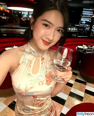 Vivian Lai / fatfatpeoplevivian nude photo #0030