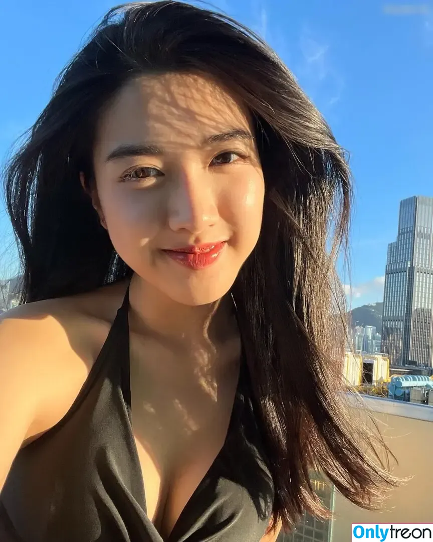Vivian Lai nude photo #0016 (fatfatpeoplevivian)