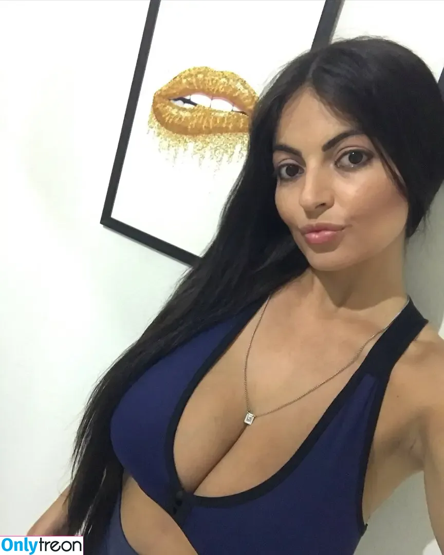 Viviane Costa nude photo #0025 (Vivi Costa / vivicosttaa)