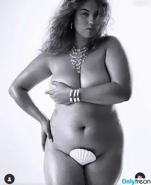 Vivien Blotzki / vivienblt nude photo #0013