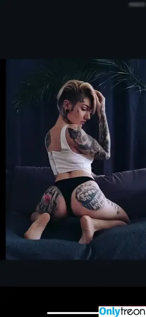 Vivien Storl / inkedkoerperkunst nude photo #0018