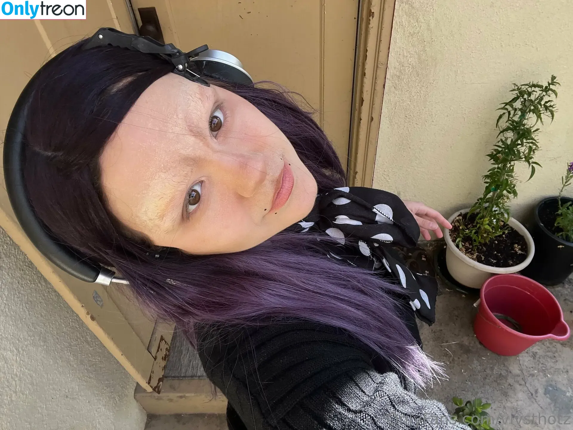 vivsthotz nude photo #0022 (vivsterz_vtn)