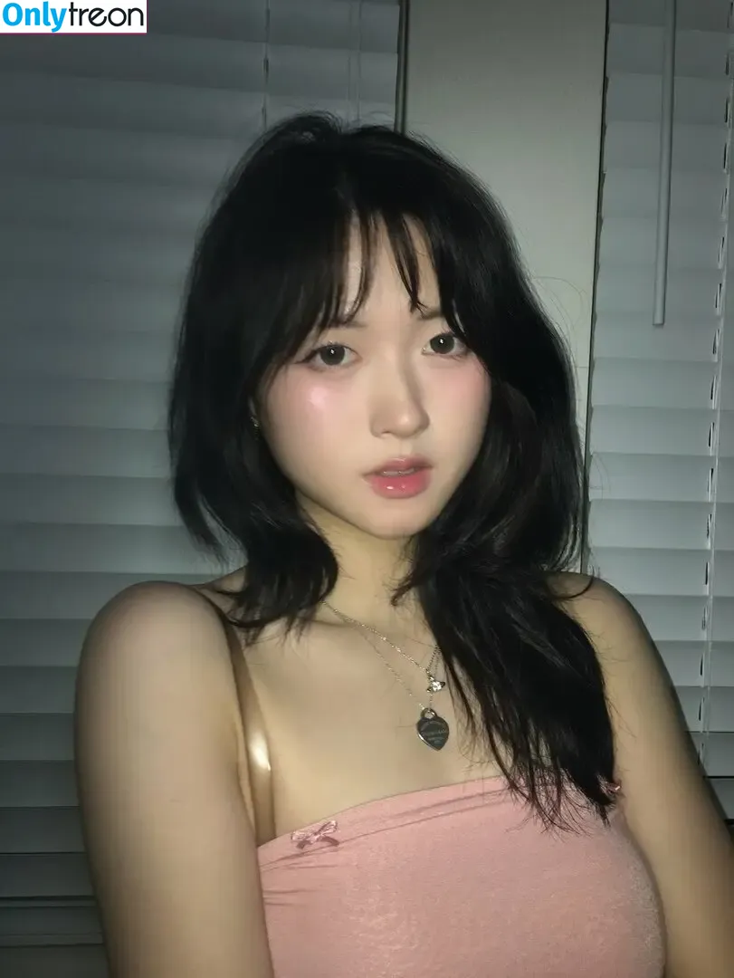 Vkimm nude photo #0094 (phamviettam / vkimmx)