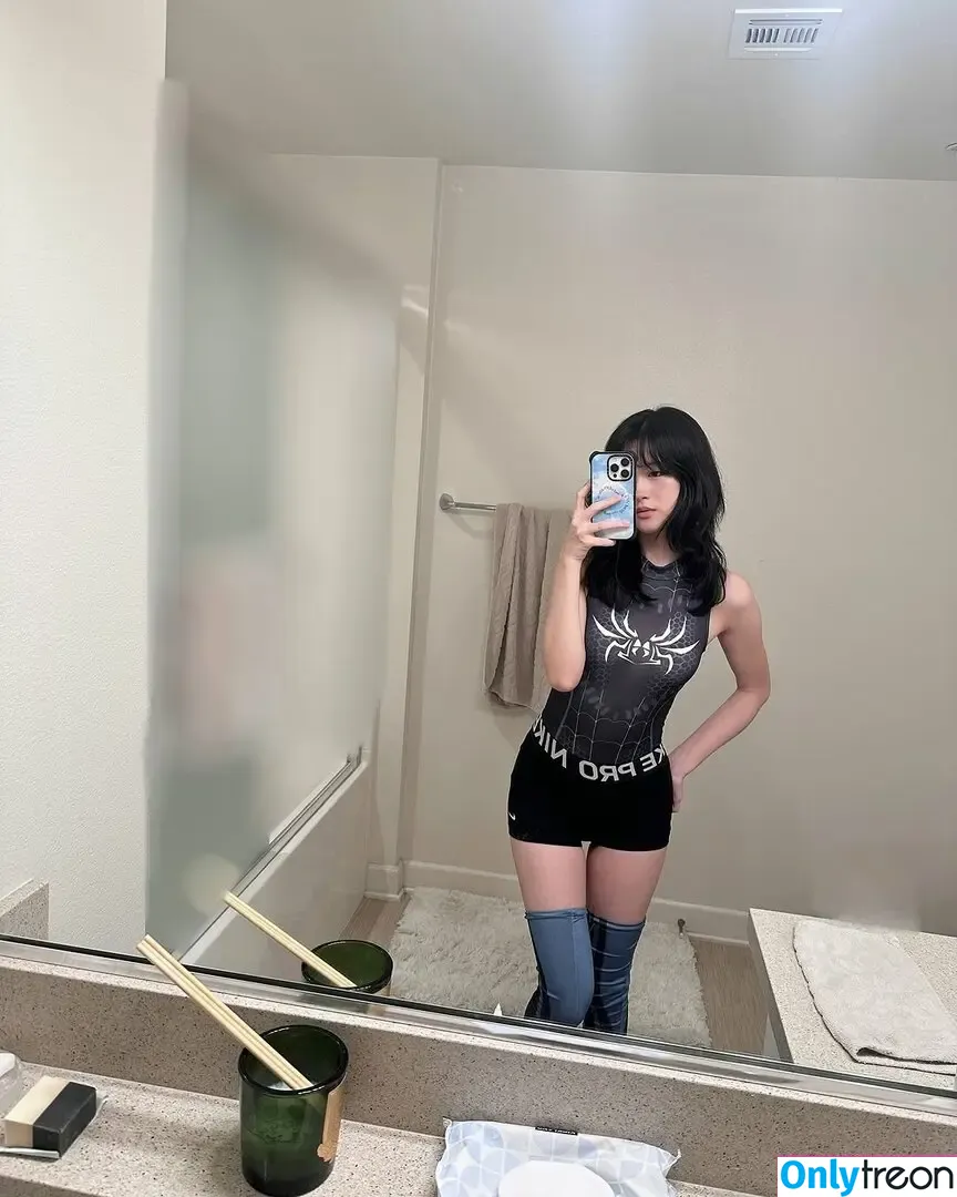 Vkimm nude photo #0096 (phamviettam / vkimmx)