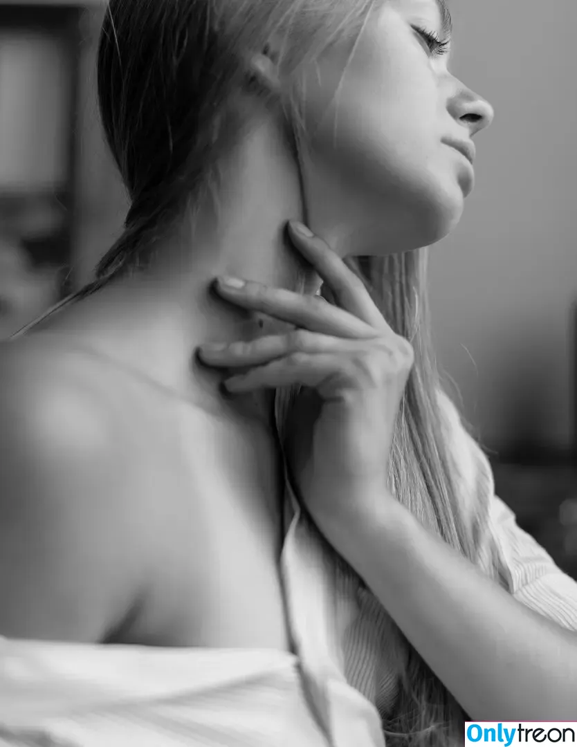 Vlada Votrina nude photo #0064 (vladosik1.0 / vladosik___model)