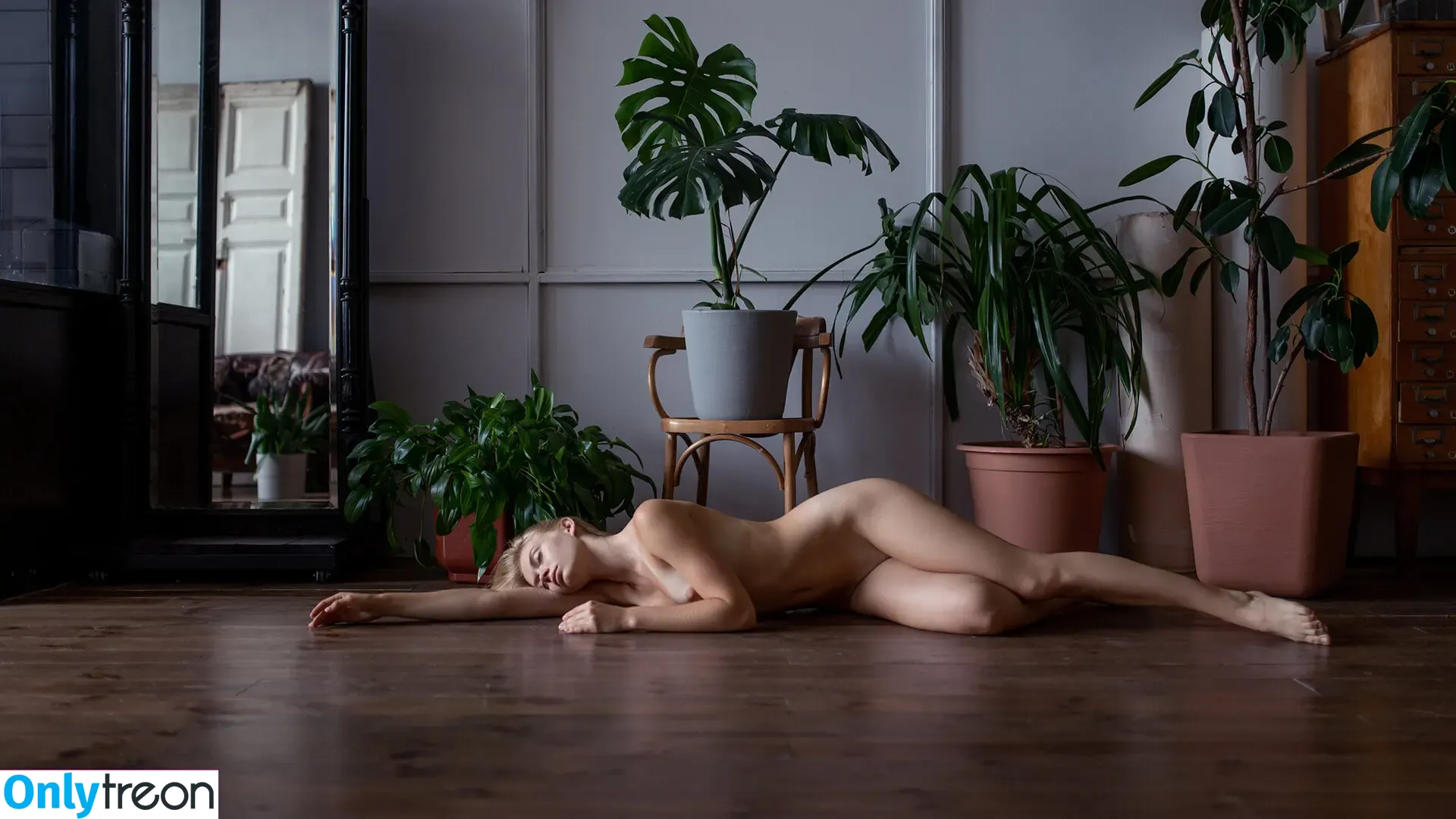 Vlada Votrina nude photo #0077 (vladosik1.0 / vladosik___model)