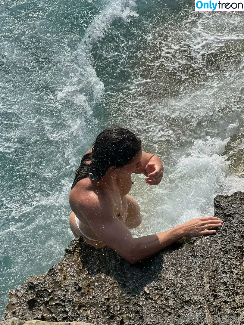 Vladislava Galagan nude photo #0108 (vladigal / vladigalagan)