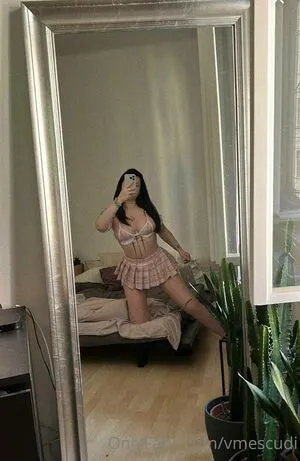 vmescudi / veronikamescudi nude photo #0026