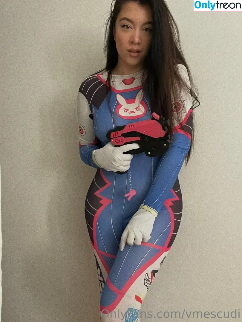 vmescudi nude photo #0107 (veronikamescudi)