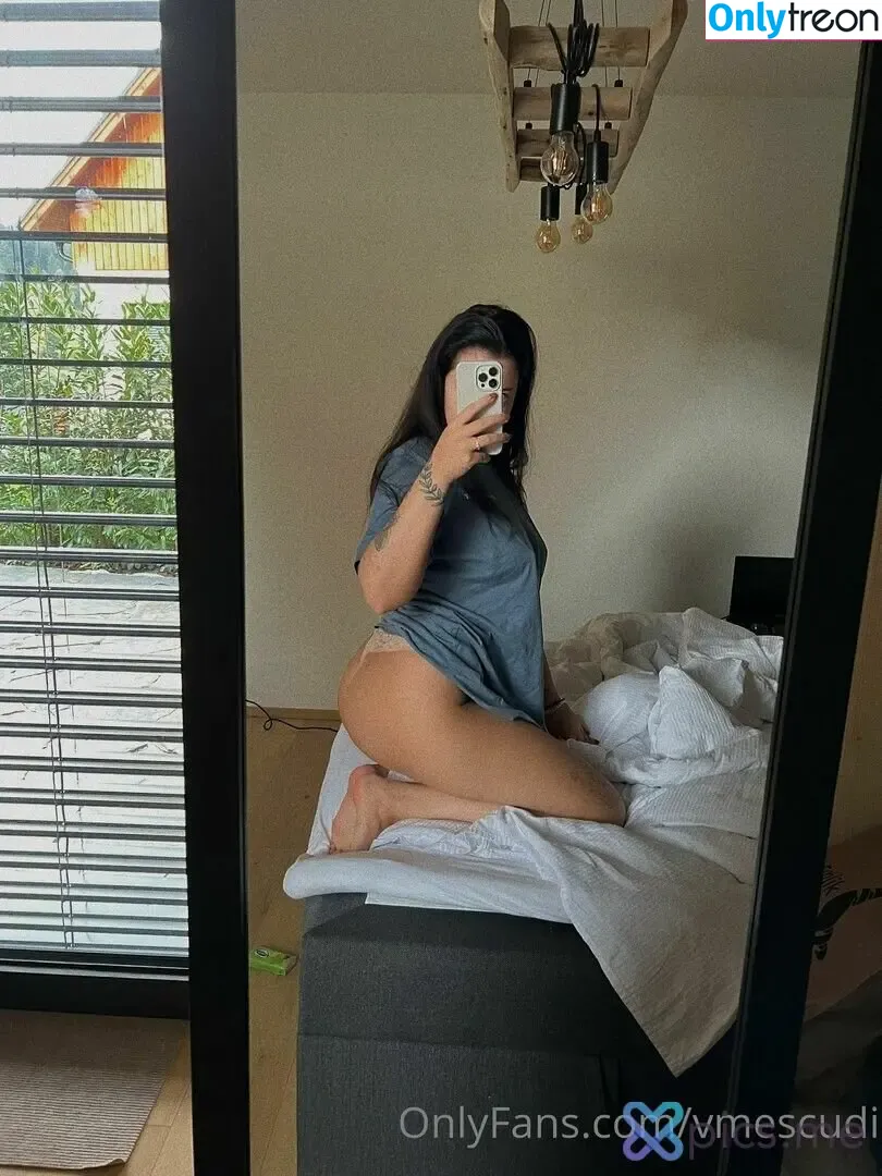 vmescudi nude photo #0150 (veronikamescudi)