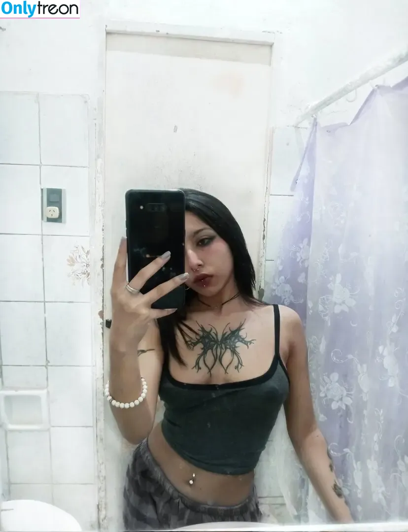 vnom_p nude photo #0039 (onlyfans / poison__99)