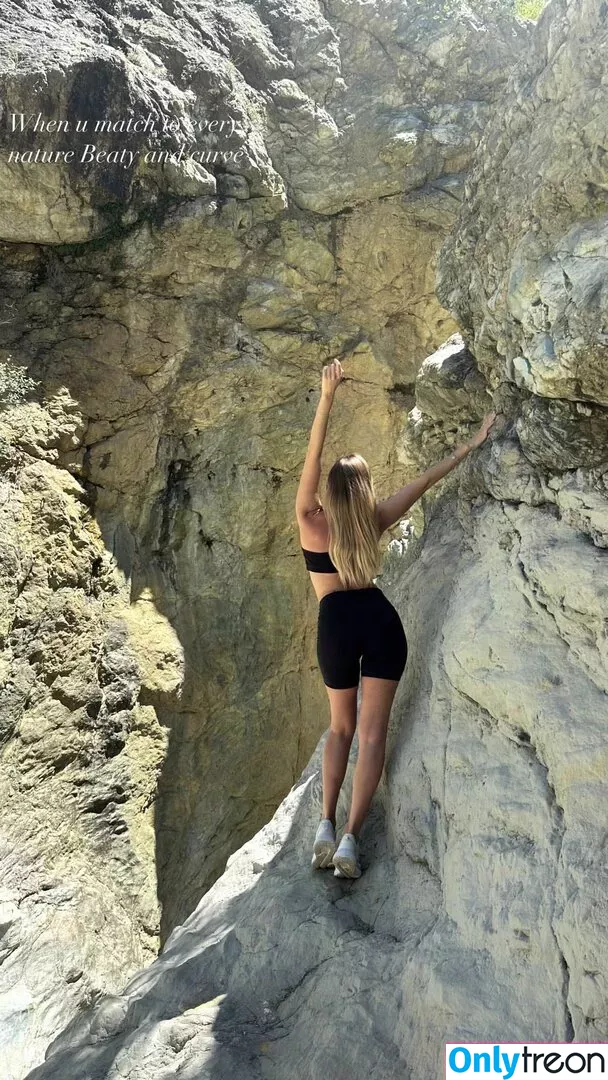 Vodka_Queen nude photo #0175 (IamIrinaRi / MexicoSpirit / Mexicoapirit / _vodkaqueen_)