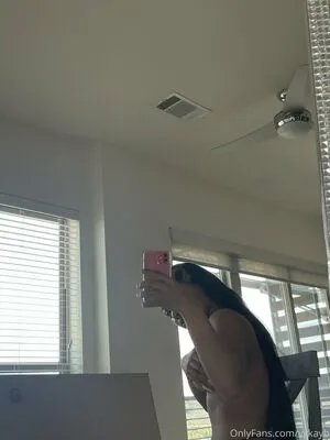 vvkayb / vixenkayb nude photo #0012