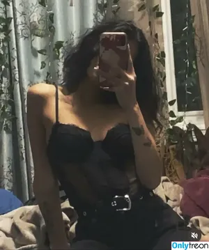  nude photo #0004