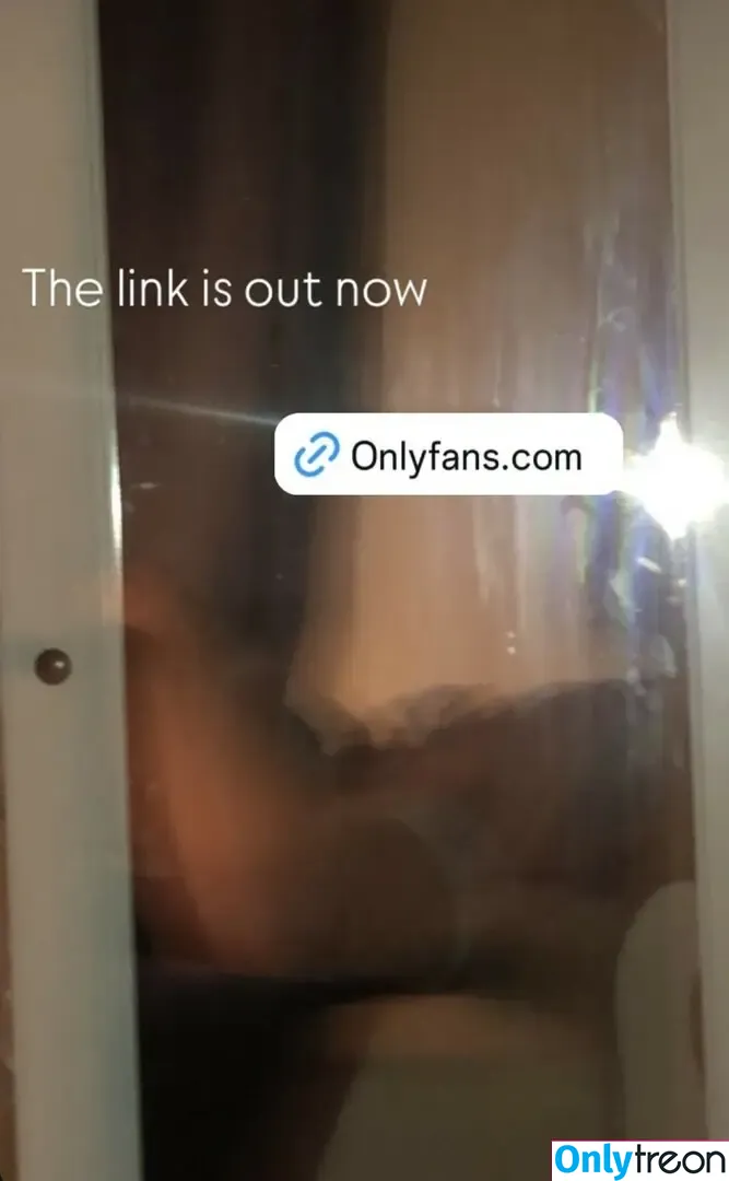 vvv.fennix nude photo #0014 (vvv.fennix)