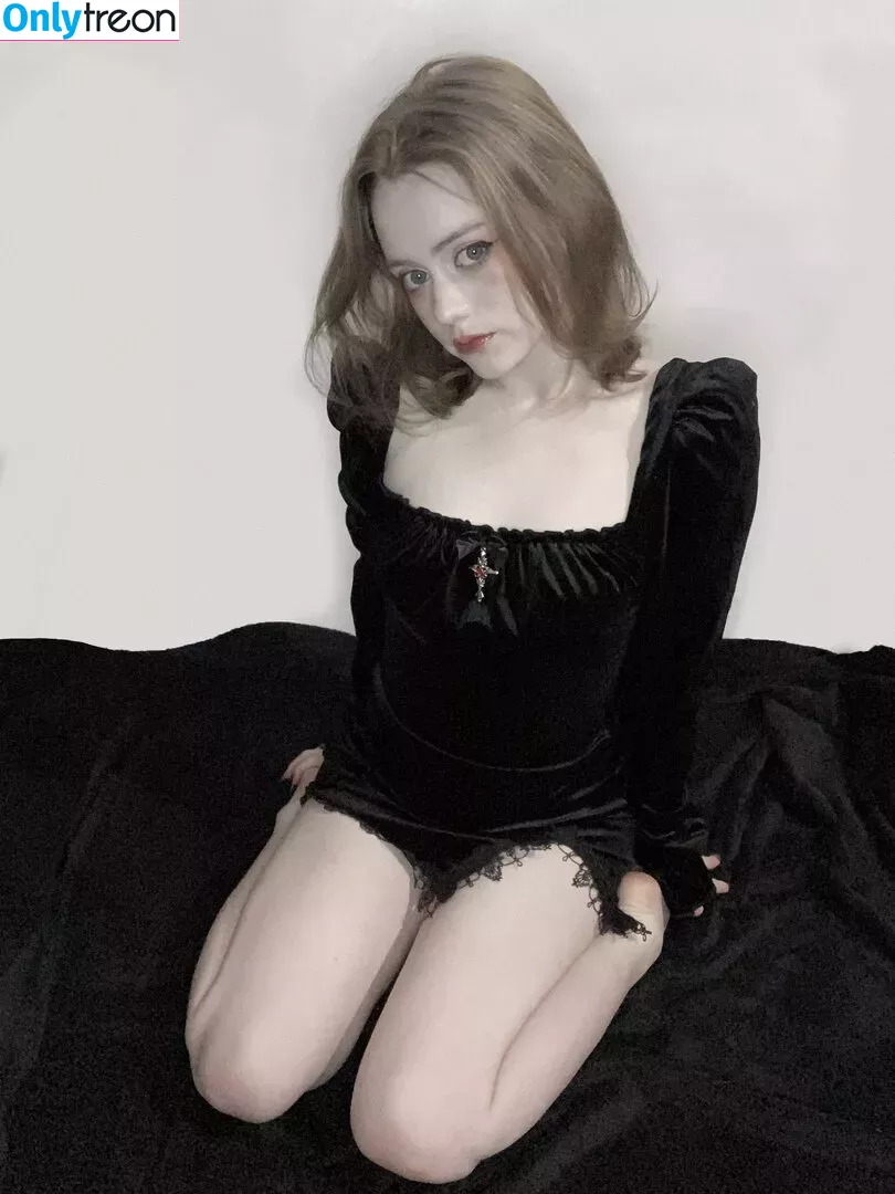 Vwemor nude photo #0025 (diewendlers)