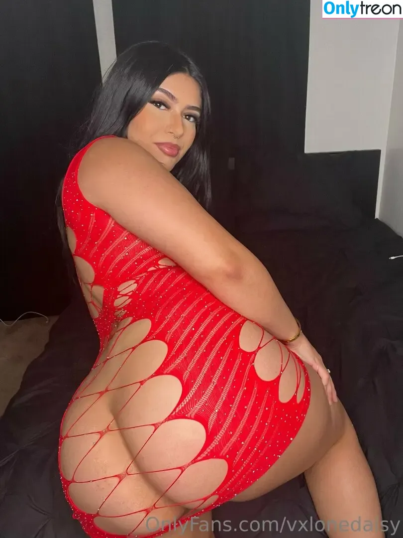 vxlonedaisy nude photo #0031 (vlonedaisy)