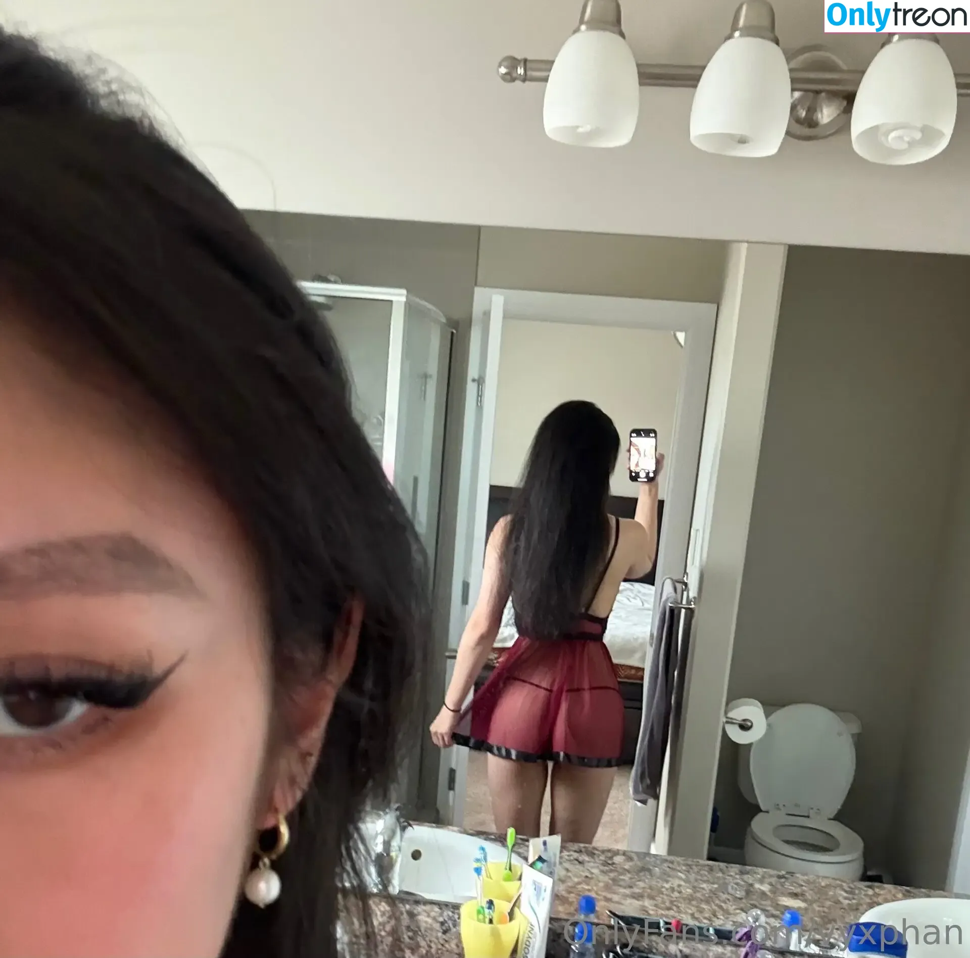 Vyxia Vyxphan nude photo #0213 (vyxphan)