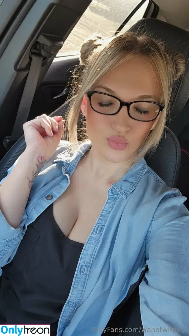 wahotwifevip nude photo #0032 (wahotwife)