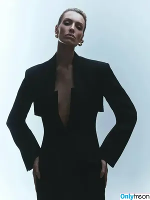 Wallis Day / wallisday nude photo #0612