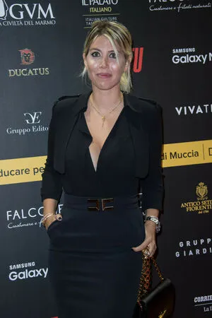 Wanda Nara / Icardi / badbitchwan / wanda_nara nude photo #0222