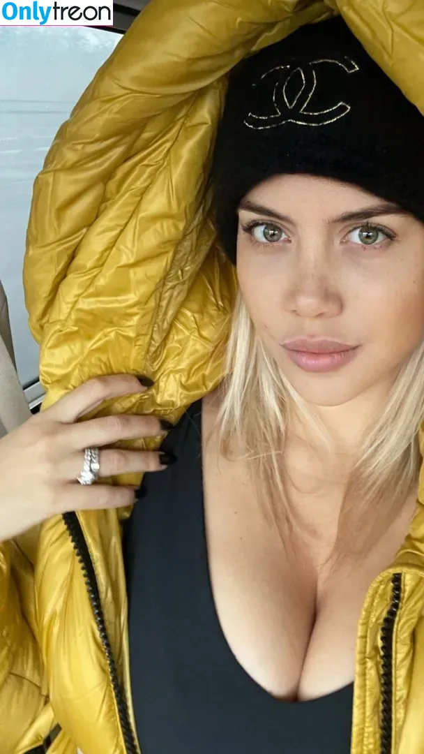 Wanda Nara nude photo #0002 (Icardi / badbitchwan / wanda_nara)